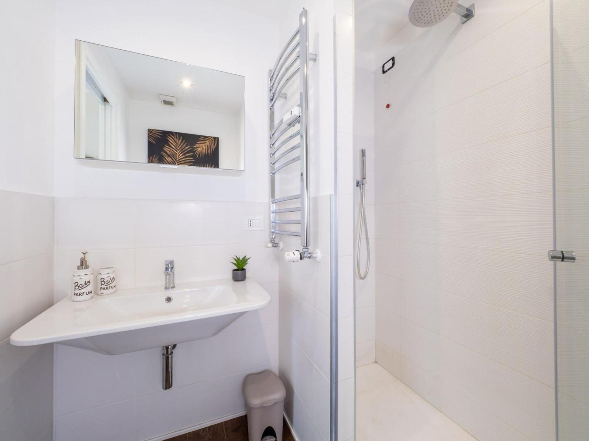 Apartment The Rent - Cozy Close To Navigli